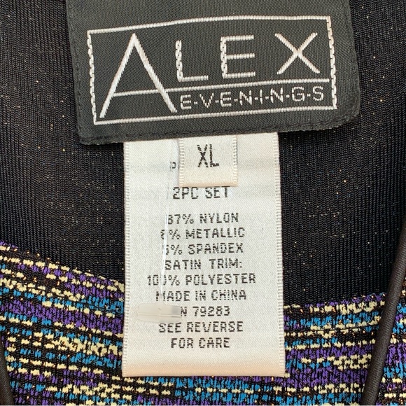 Alex Evening, two piece top - Picture 4 of 14